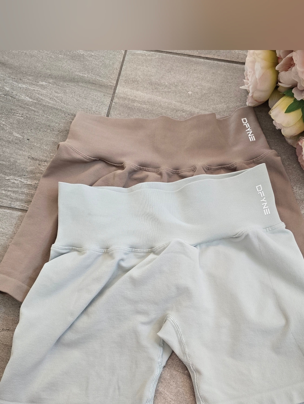Bundle Nwt Dfyne HANNAH PEARSON BUNDLE 2 SHORTS SIZE MEDIUM Tan And Aloe - Picture 11 of 12